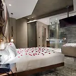 Doubletree By Hilton - Piyalepasa 5*