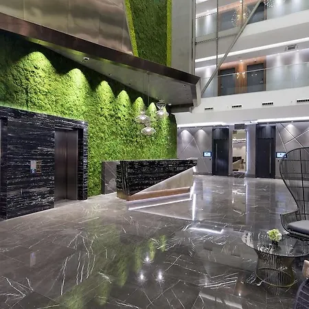 Doubletree By Hilton - Piyalepasa Estambul