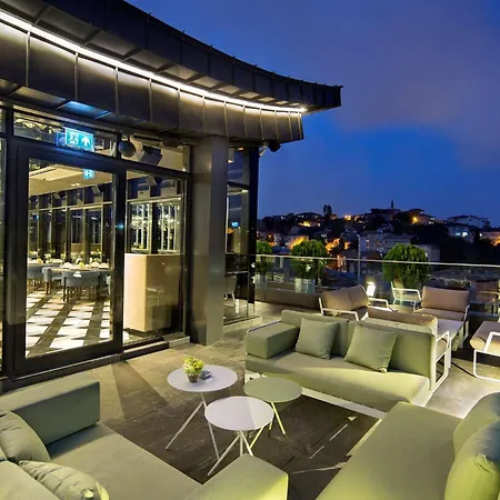 Doubletree By Hilton - Piyalepasa Estambul