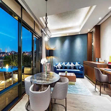 Doubletree By Hilton - Piyalepasa Estambul