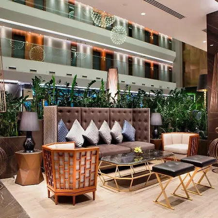 Doubletree By Hilton - Piyalepasa 5* Estambul