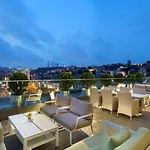 Doubletree By Hilton - Piyalepasa Стамбул