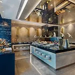 Отель Doubletree By Hilton - Piyalepasa 5*