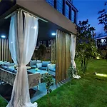 Doubletree By Hilton - Piyalepasa Отель 5*