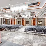 Doubletree By Hilton - Piyalepasa Отель