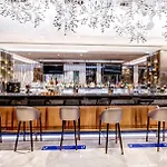 伊斯坦布尔希尔顿逸林酒店 - 皮亚利帕萨 伊斯坦布尔