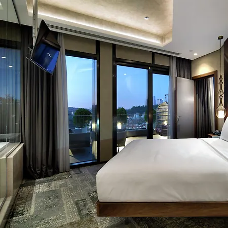 Hotel Doubletree By Hilton - Piyalepasa 5*