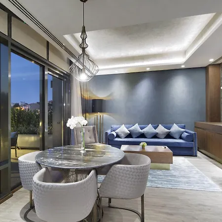 Doubletree By Hilton - Piyalepasa 5*