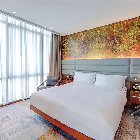 دبل تري باي هيلتون أسطنبول - بياليه باشا 5*