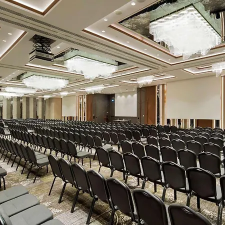 Doubletree By Hilton - Piyalepasa Estambul