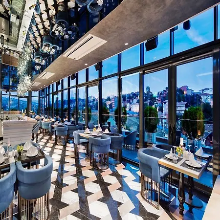 호텔 Doubletree By Hilton - Piyalepasa
