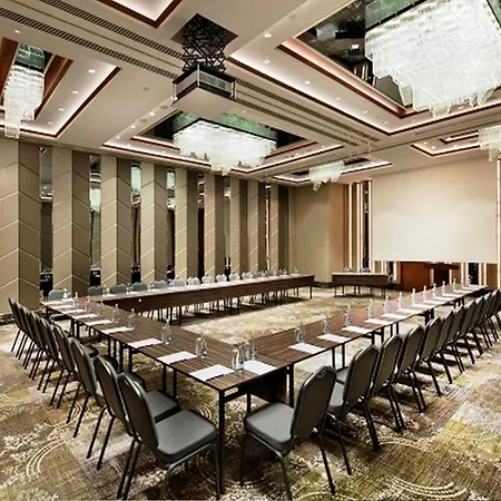 Doubletree By Hilton - Piyalepasa Hotel Estambul