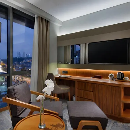 Doubletree By Hilton - Piyalepasa Hotel Istanbul
