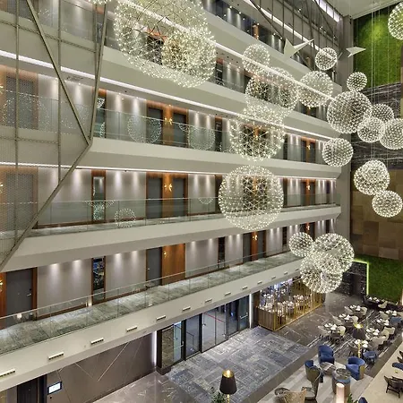 Doubletree By Hilton - Piyalepasa Hotel