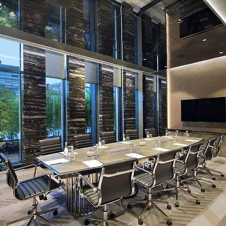 Doubletree By Hilton - Piyalepasa 5* Estambul