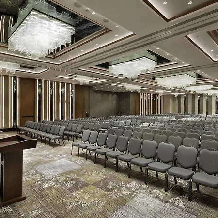 Doubletree By Hilton - Piyalepasa Hotel