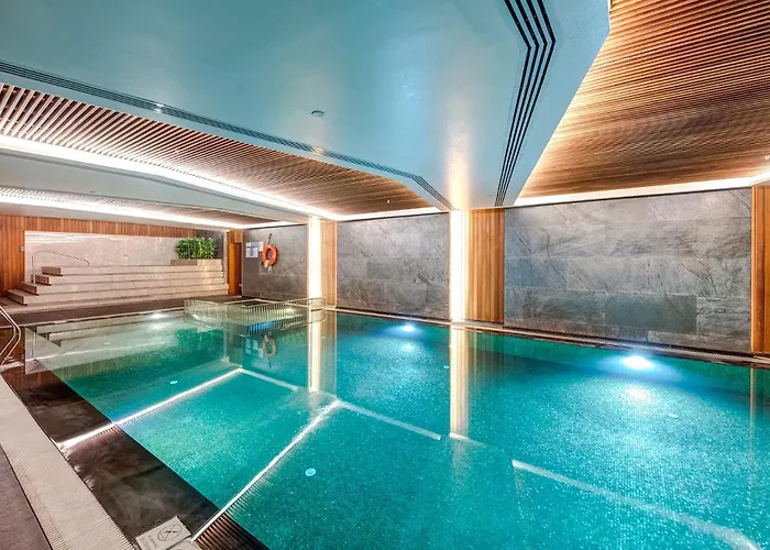 Doubletree By Hilton - Piyalepasa 5*