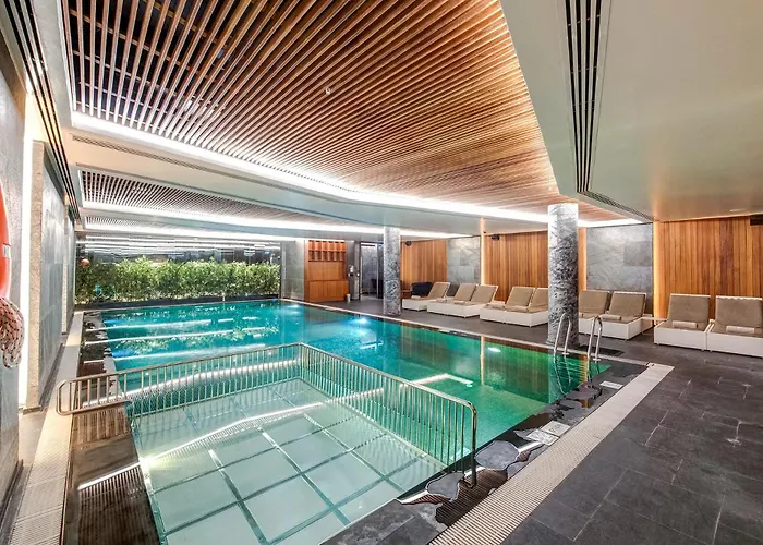 Doubletree By Hilton - Piyalepasa Отель Стамбул