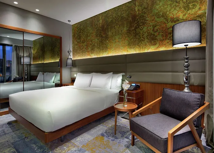 Отель Doubletree By Hilton - Piyalepasa 5*