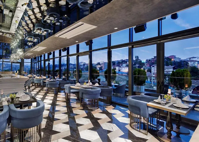 Doubletree By Hilton - Piyalepasa Отель Стамбул