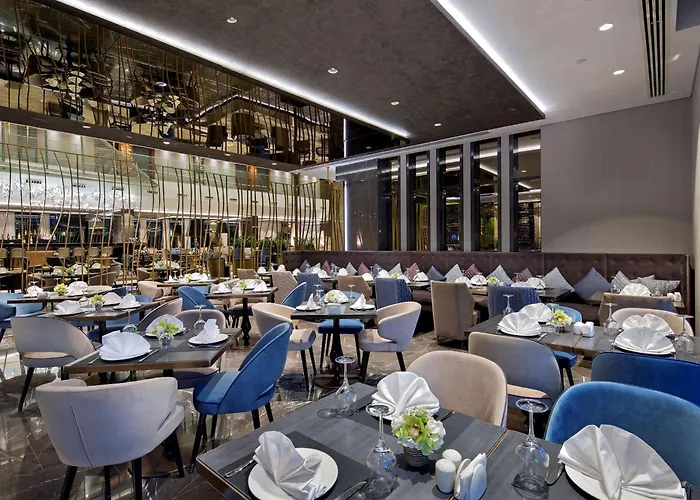 Отель Doubletree By Hilton - Piyalepasa 5*