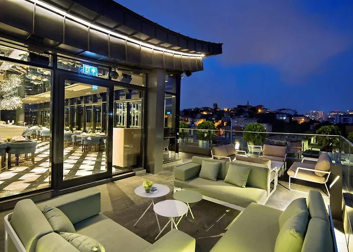 Doubletree By Hilton - Piyalepasa Стамбул