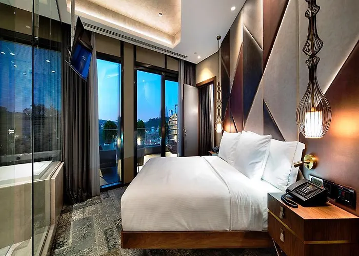 Отель Doubletree By Hilton - Piyalepasa Стамбул