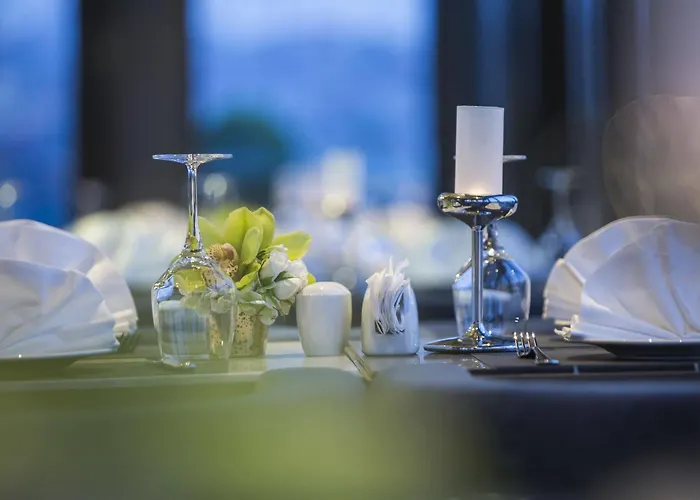 Doubletree By Hilton - Piyalepasa 5* Стамбул