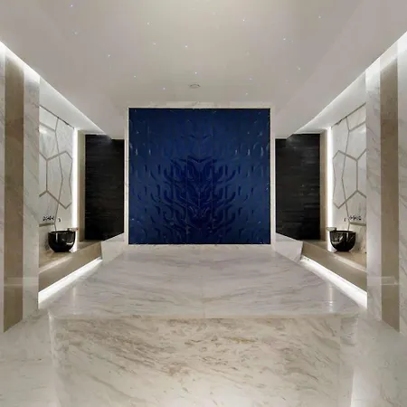 Doubletree By Hilton - Piyalepasa 5* Isztambul