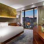 Doubletree By Hilton - Piyalepasa 5* 이스탄불