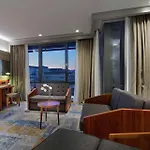 호텔 Doubletree By Hilton - Piyalepasa 이스탄불