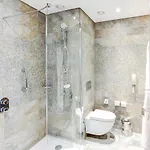 Doubletree By Hilton - Piyalepasa 5*