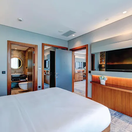 Doubletree By Hilton - Piyalepasa Hotell