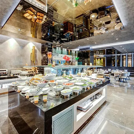 Doubletree By Hilton - Piyalepasa 5* Istanbul