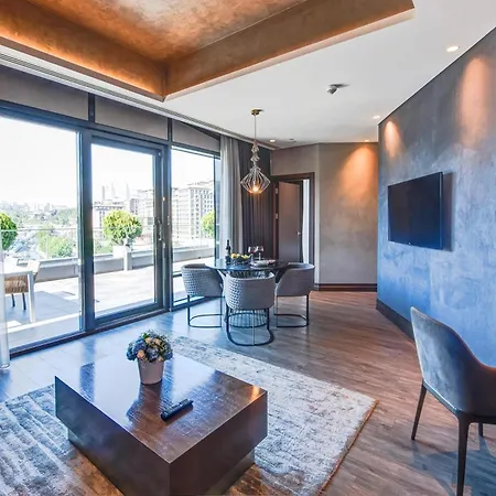 Doubletree By Hilton - Piyalepasa 5* Istanbul